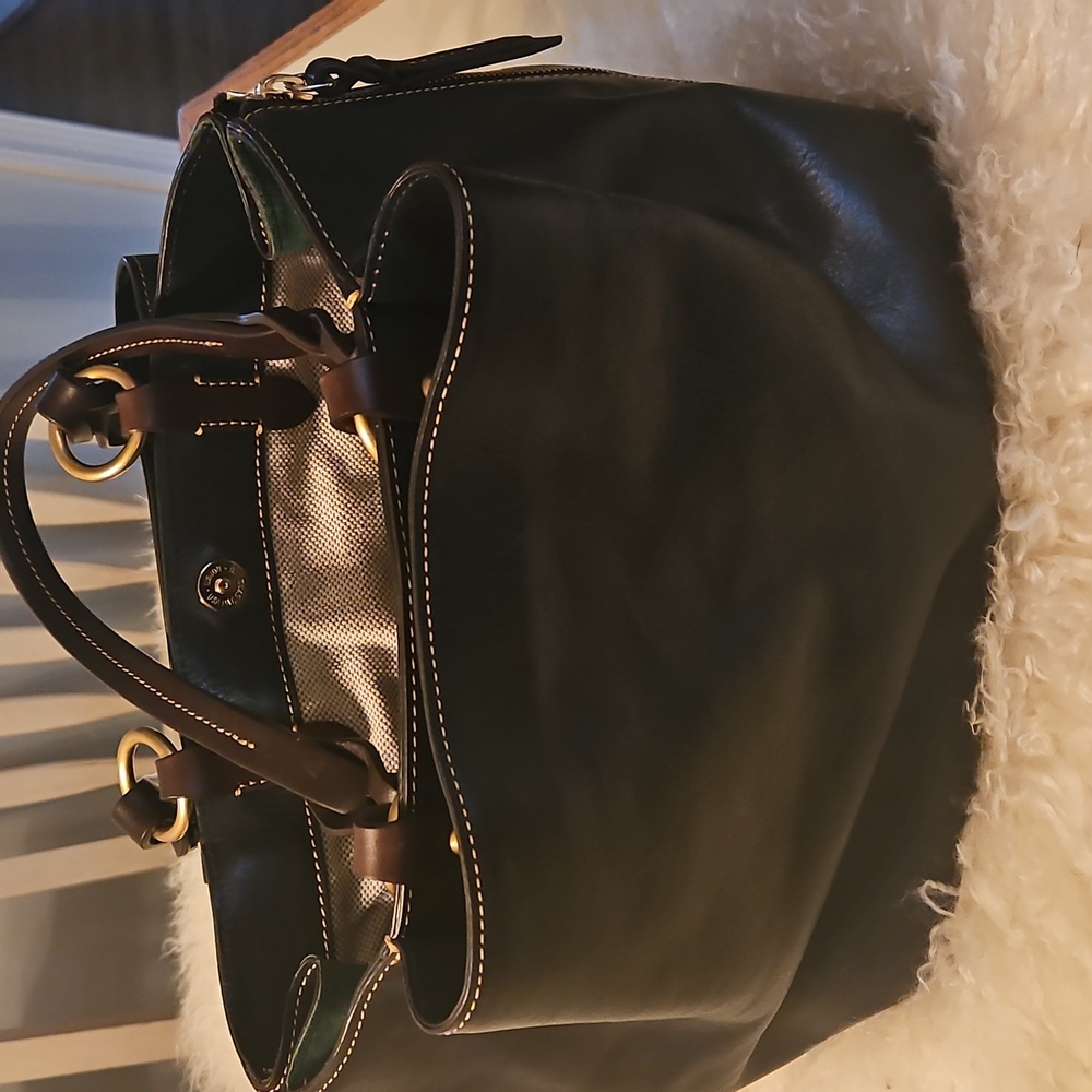 Dooney & Bourke Navy Barlow Bag  Florentine Leather - LARGE ZIPPERED - Picture 9 of 12